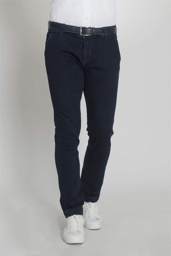 Jeans blu scuro